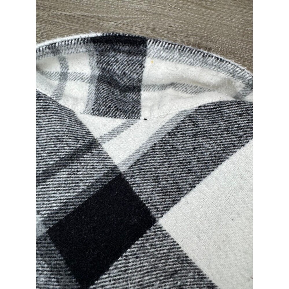 Black White Plaid Flannel Shacket Jacket Button Down Oversized XL Unisex - Picture 7 of 7
